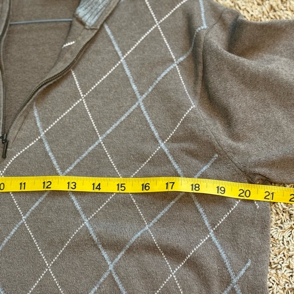 Van Heusen Brown Argyle 1/4 Zip Sweater - Picture 5 of 5